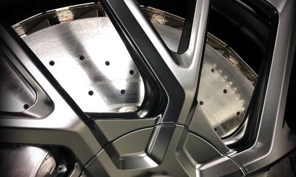 lavaggio accurato Bugatti Centodieci, Luxury wash